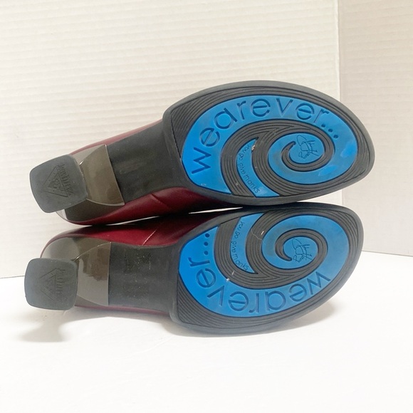 John Fluevog | Wearever Gracias side buckle shoe with cutout - Picture 14 of 17